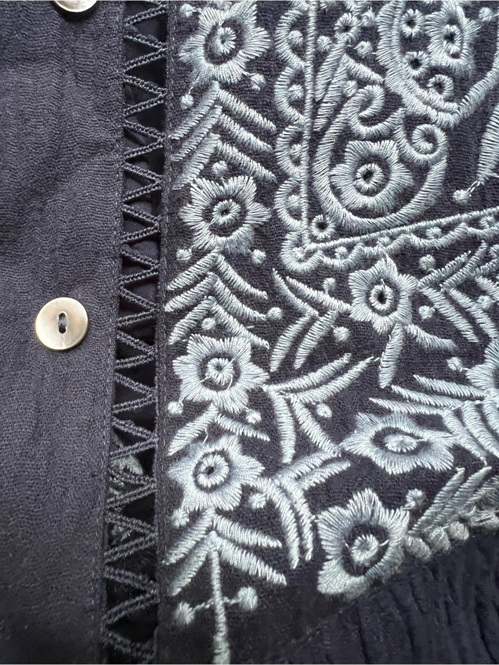 NWT Wrap London Embroidered
Crinkle Cotton & Linen Dress 6 - Picture 7 of 15